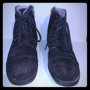 Guess Men’s Suede Boots